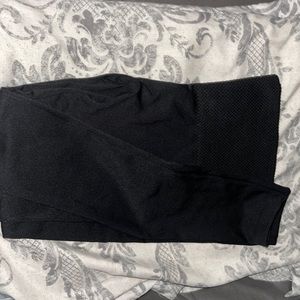 black high waisted leggings